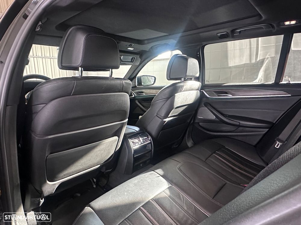 BMW 530 d Pack M Auto - 14