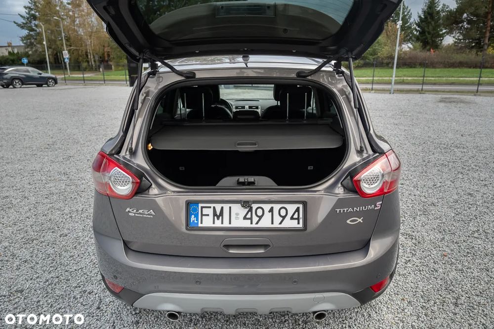 Ford Kuga 2.0 TDCi Titanium S FWD - 35