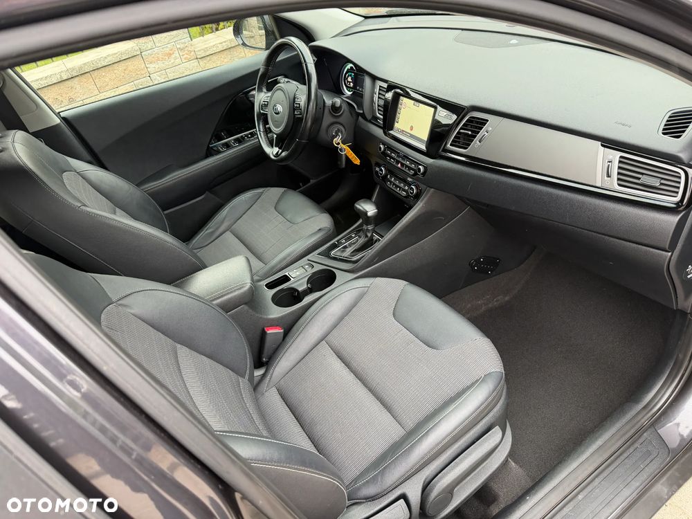 Kia Niro 1.6 GDI Plug-in Hybrid XL - 10