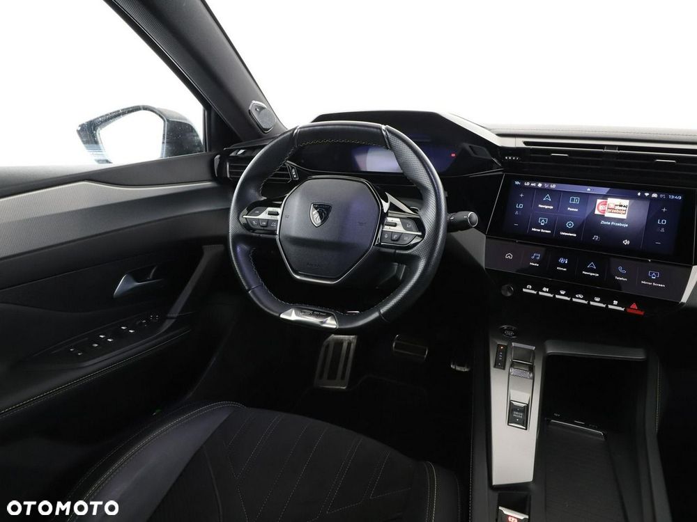 Peugeot 408 1.6 Plug-In Hybrid 225 GT EAT8 - 17