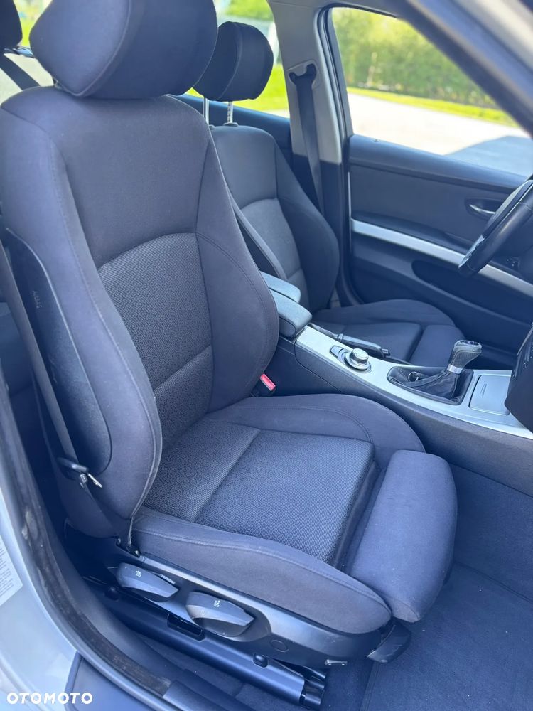 BMW Seria 3 320d - 17