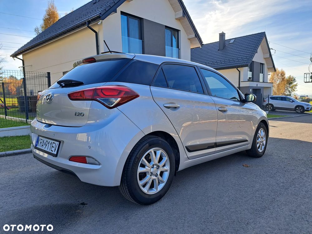 Hyundai i20 YES Plus - 6
