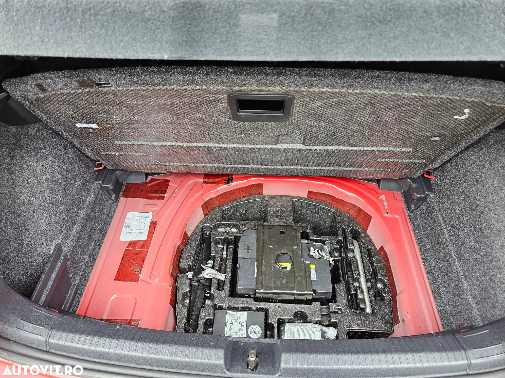 Volkswagen Polo 2.0 TSI OPF DSG GTI - 15