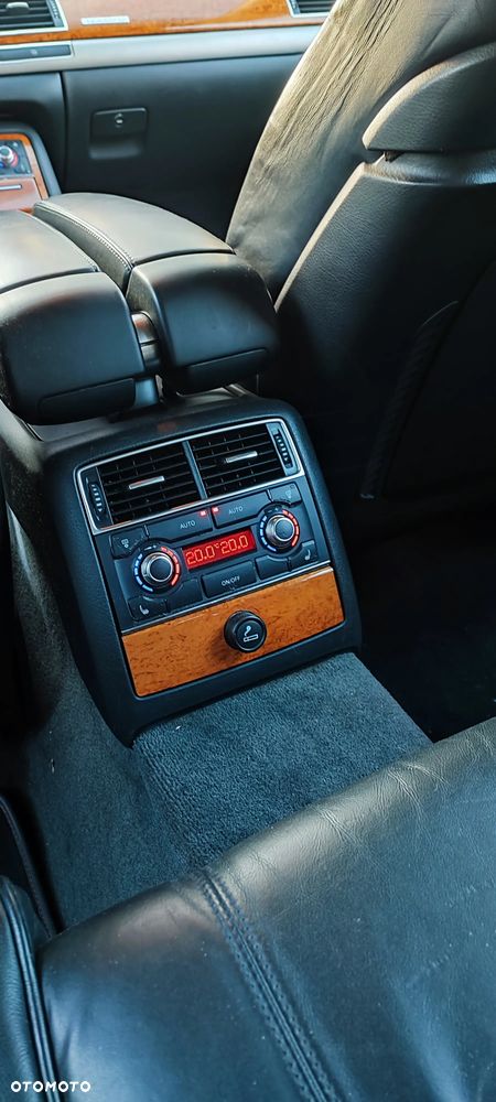 Audi A8 3.0 TDI DPF quattro - 11