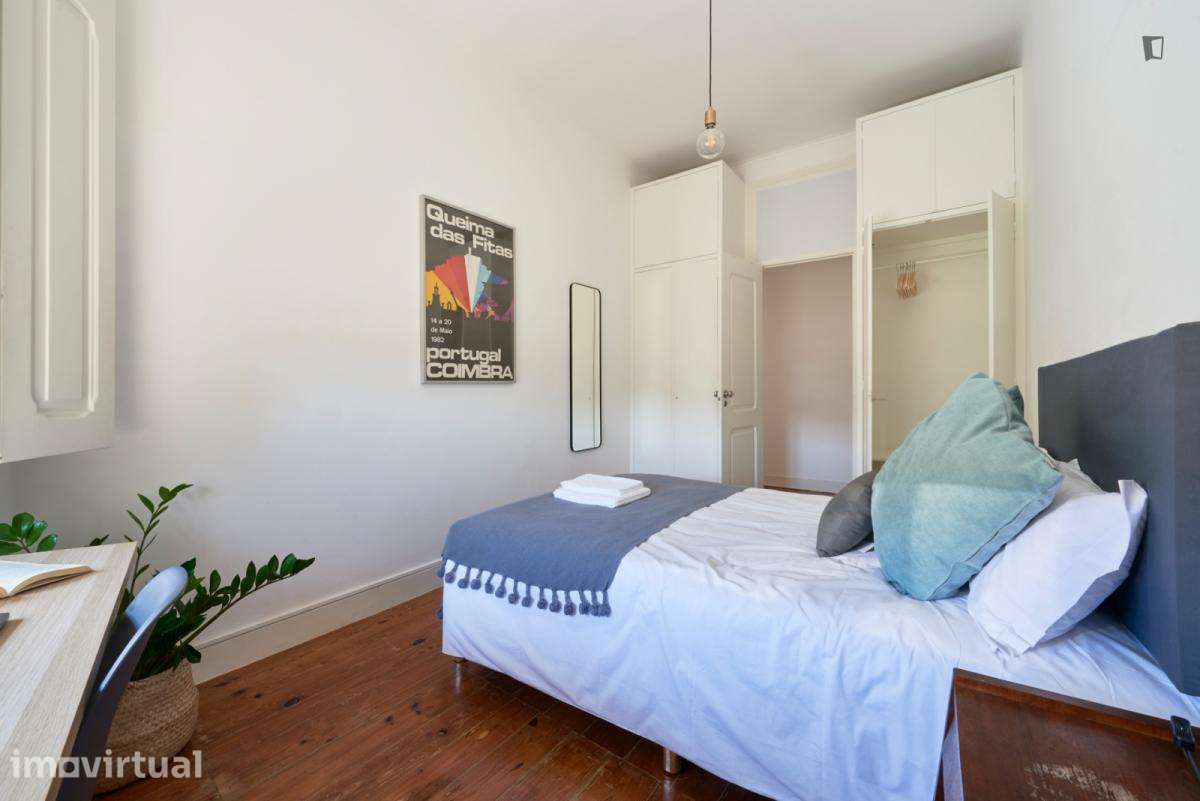 Quarto - localizado em Princípe Real Lisbon - Grande imagem: 5/21