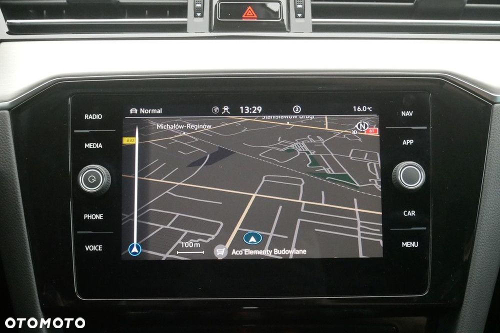 Volkswagen Passat Variant 2.0 TSI Elegance DSG - 22