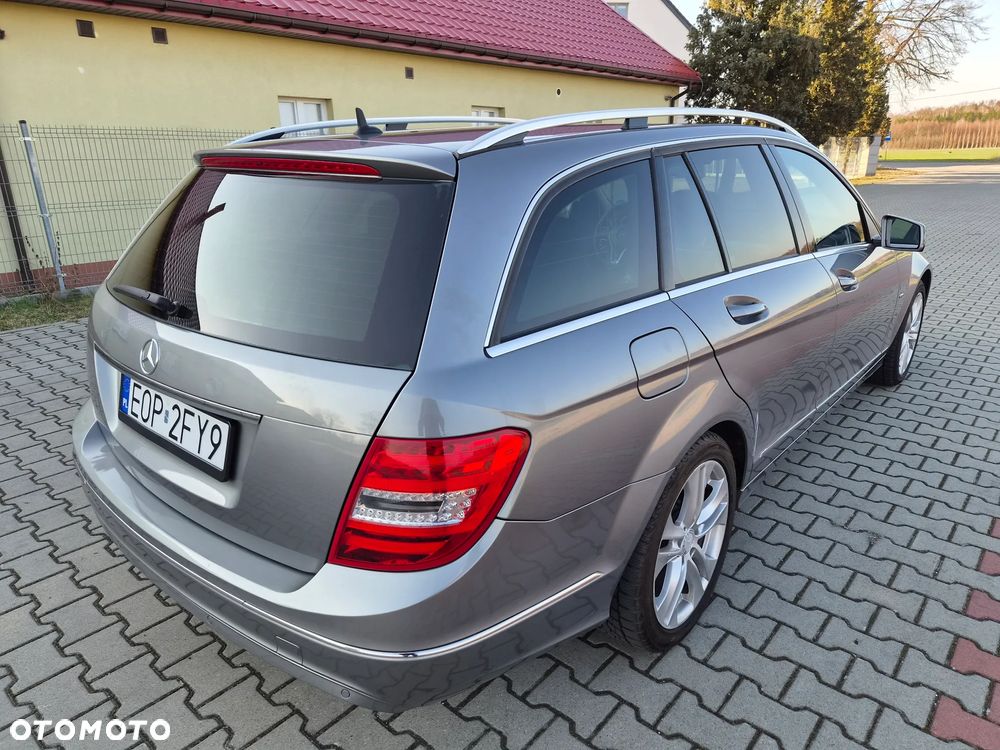 Mercedes-Benz Klasa C 180 BlueEFFICIENCY Avantgarde - 17