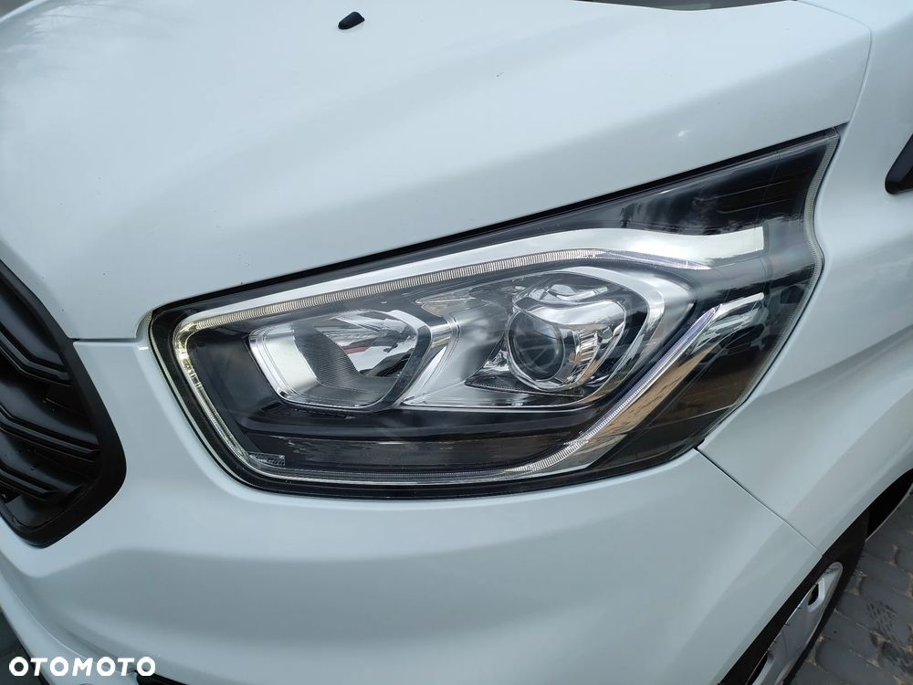 Ford TRANSIT CUSTOM 2021r 2,0 TDCI 130KM L1H1 EURO 6 LEDY CENA BRUTTO VAT 23% - 28