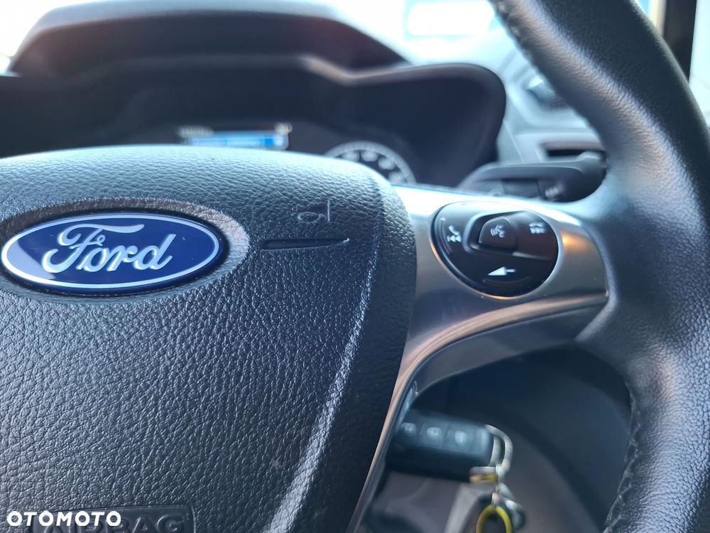 Ford Connect - 19