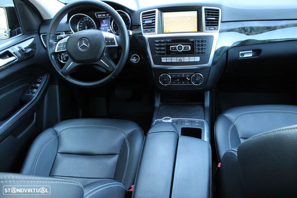 Mercedes-Benz ML 350 BlueTEC - 17