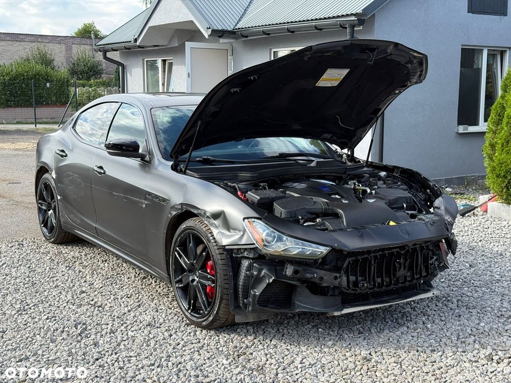 Maserati Ghibli GranSport - 5