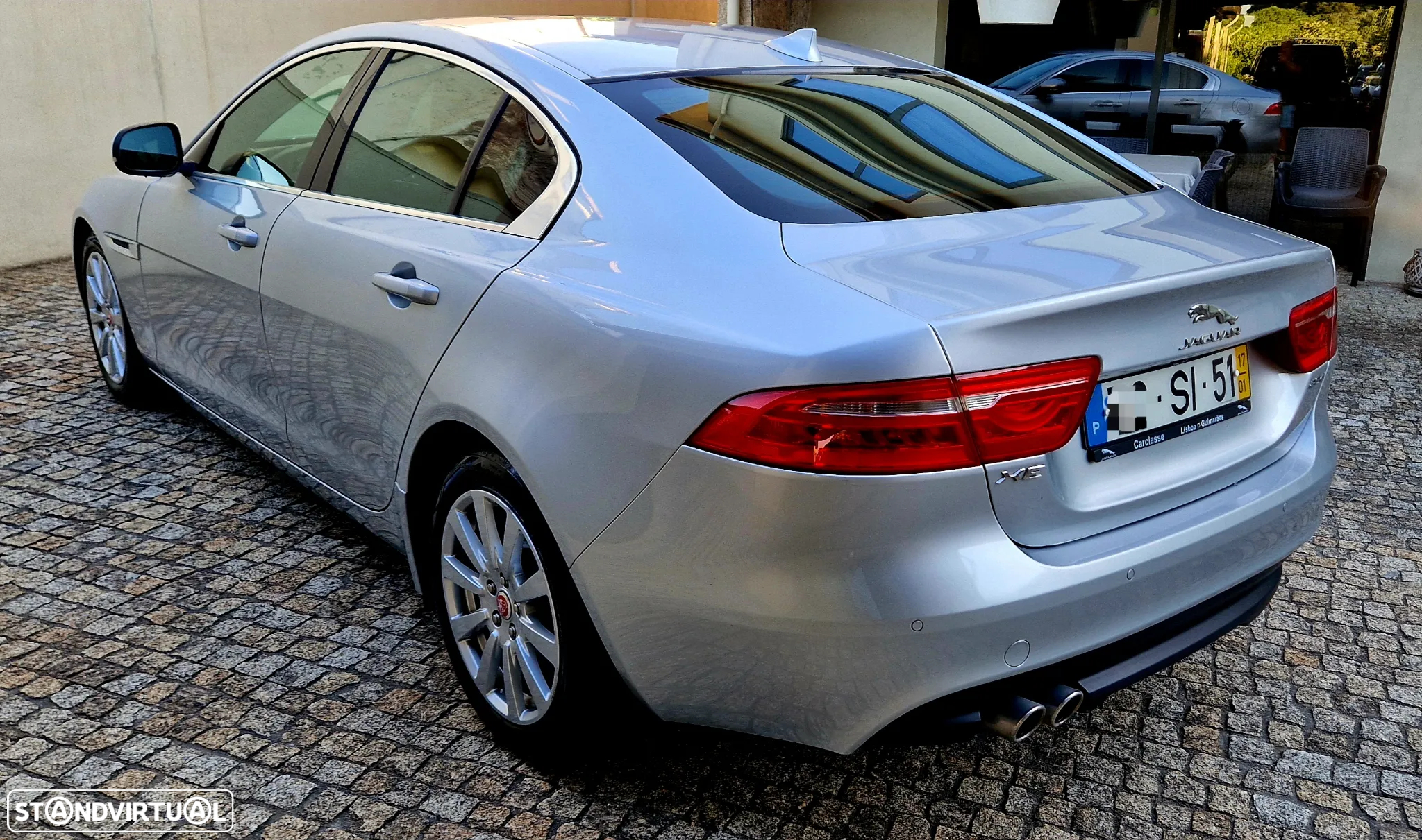 Jaguar XE 2.0 D Prestige Aut. - 4
