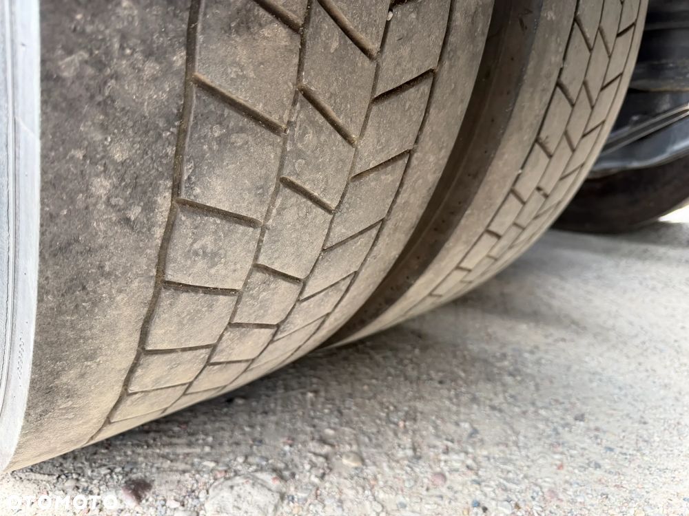 Volvo FH 500 / 3 SZTUKI / HYDRAULIKA + 2 ZBIORNIKI PALIWOWE / GLOBETROTTER / EURO 6 / LODÓWKA / DŁUGA RAMA / DOSTĘPNE 3 SZTUKI !! - 24