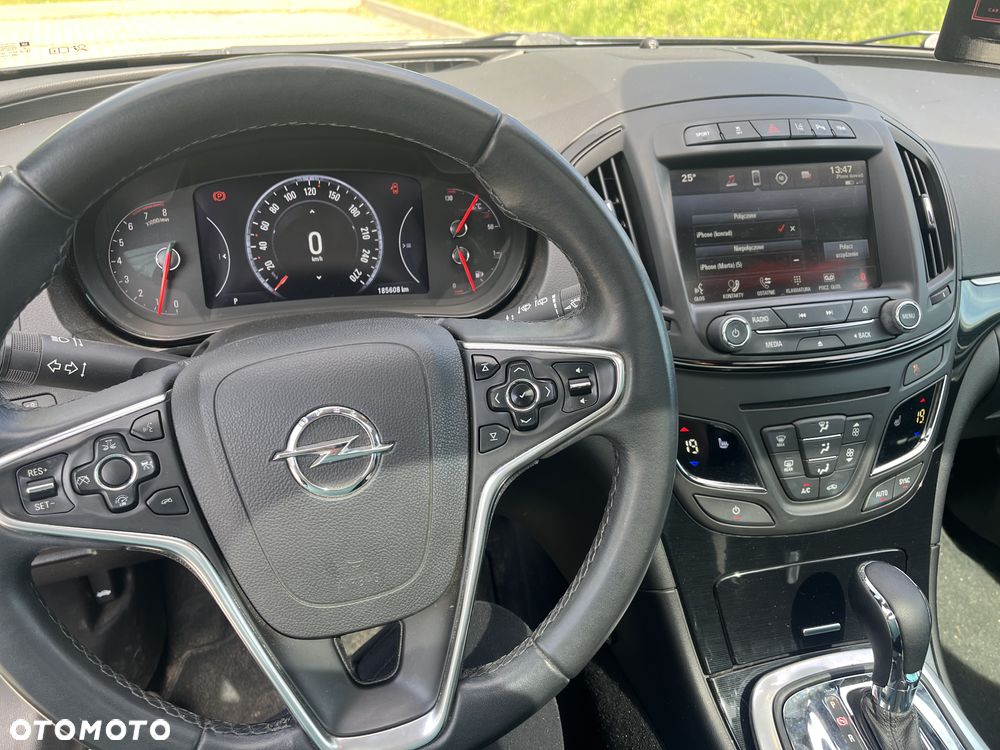 Opel Insignia 1.6 SIDI Turbo - 3