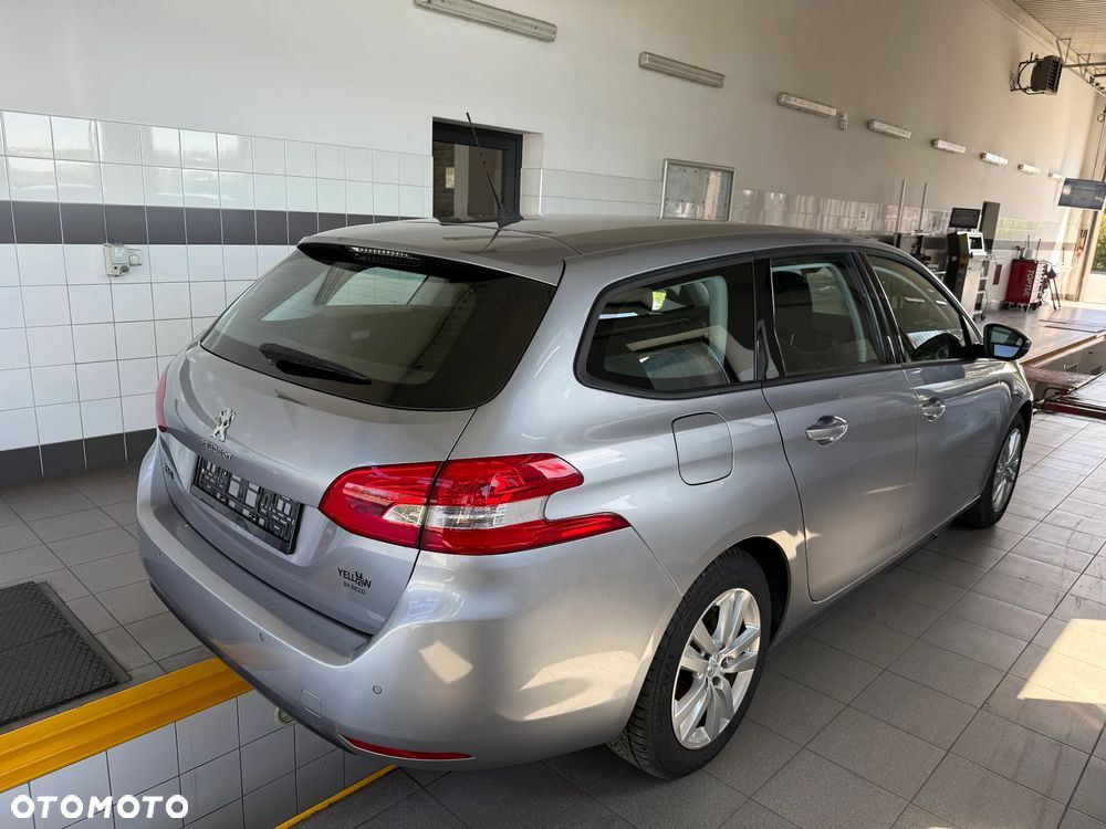 Peugeot 308 PureTech 130 GPF Stop & Start Allure Pack - 6