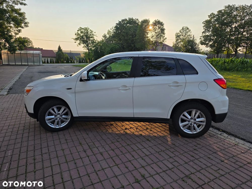 Mitsubishi ASX 1.8 DID Inform - 10