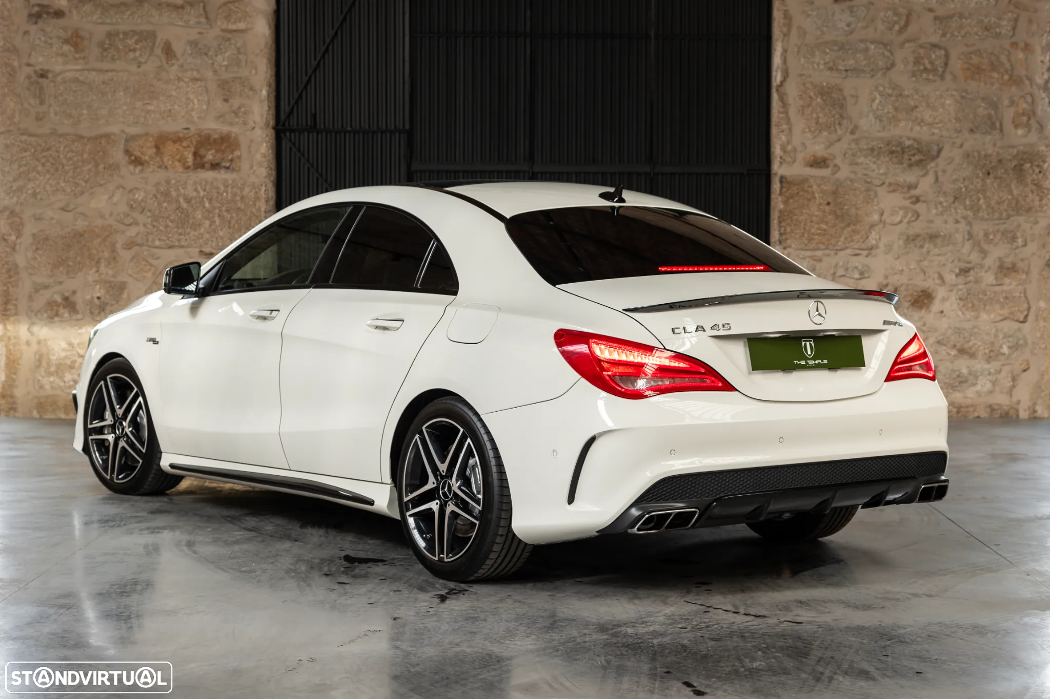 Mercedes-Benz CLA 45 AMG - 2