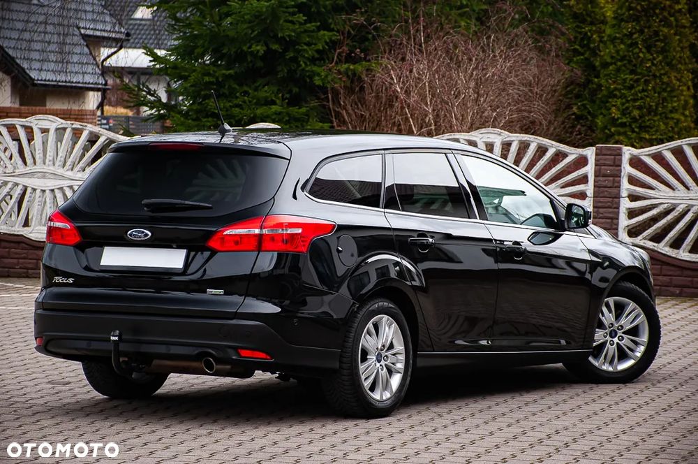 Ford Focus 1.5 EcoBoost Titanium Business - 35
