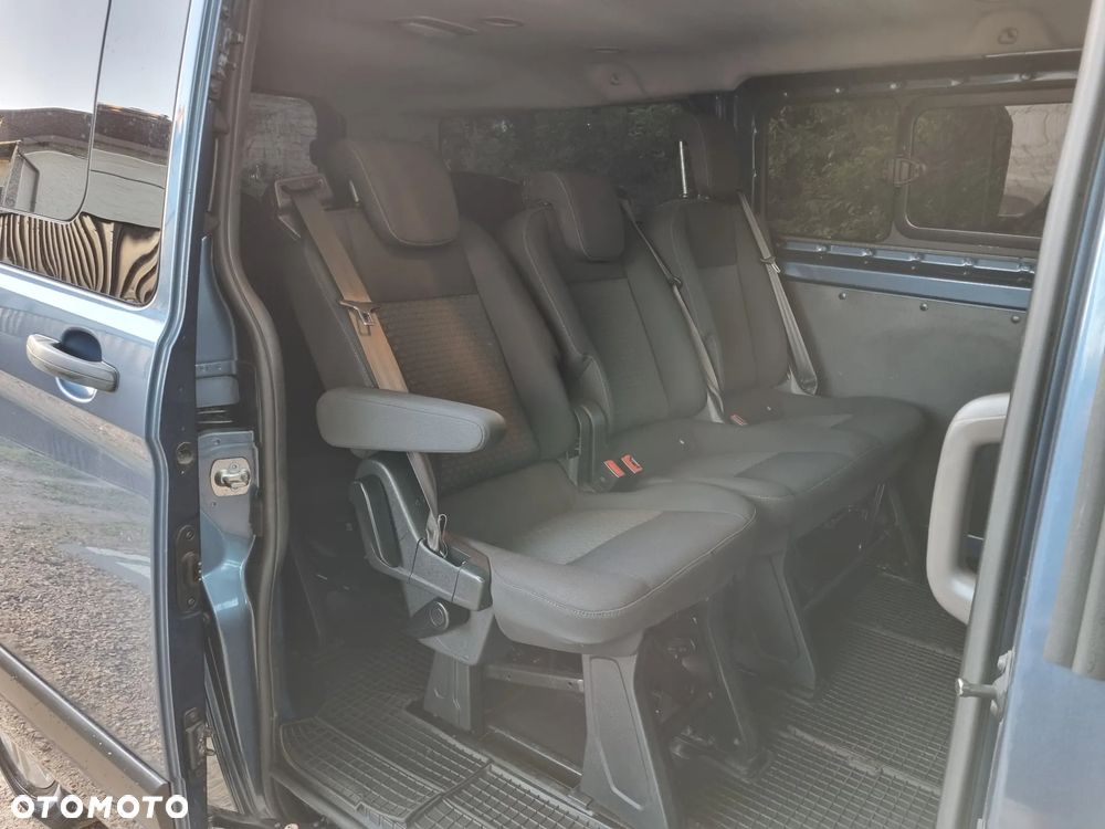 Ford Tourneo Custom 2.0 EcoBlue L2 Titanium - 10