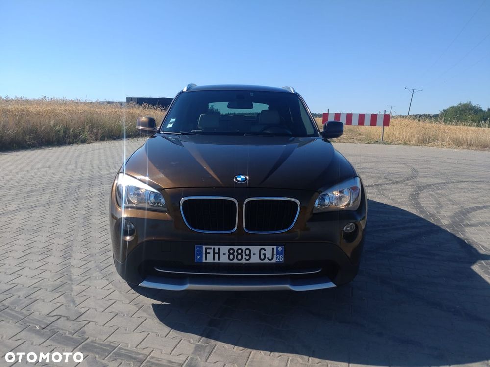 BMW X1 xDrive20d xLine - 16