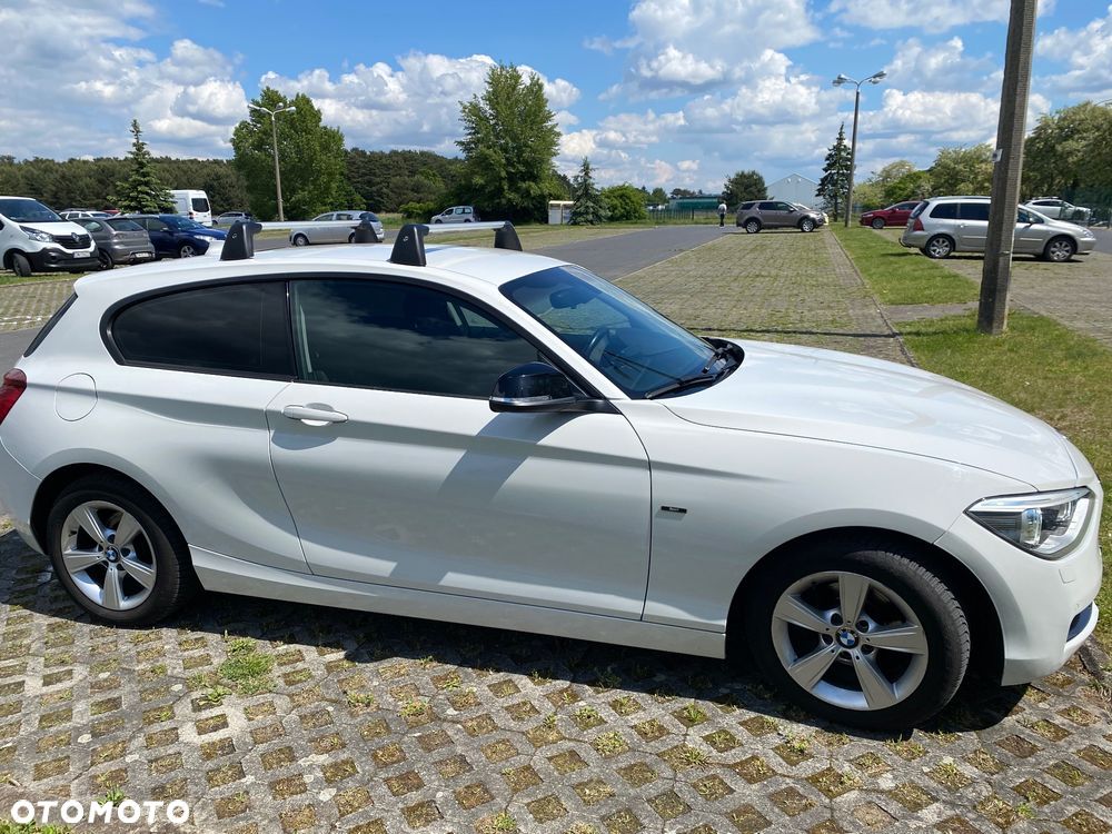 BMW Seria 1 116i Sport Line - 2