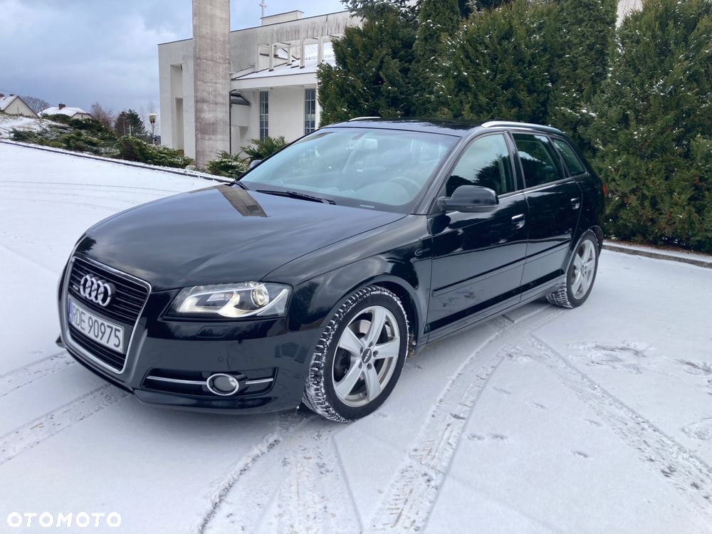 Audi A3 Sportback 2.0 TDI DPF Quattro Ambiente - 9