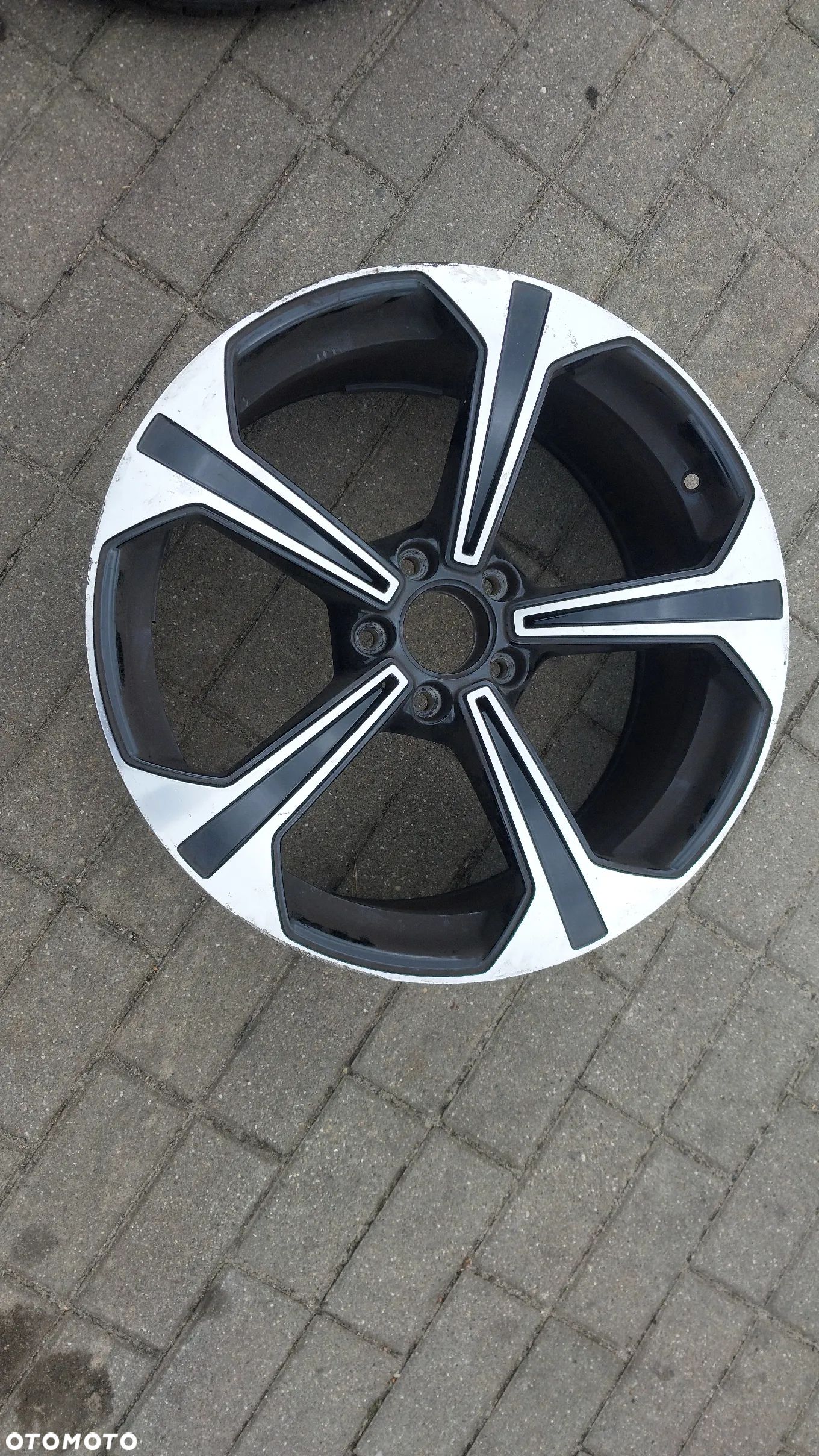 MERCEDES E KLASA W214 214 NIGHT PAKIET 8,5x19 ET33,5 5X112 A2144013600 - 1
