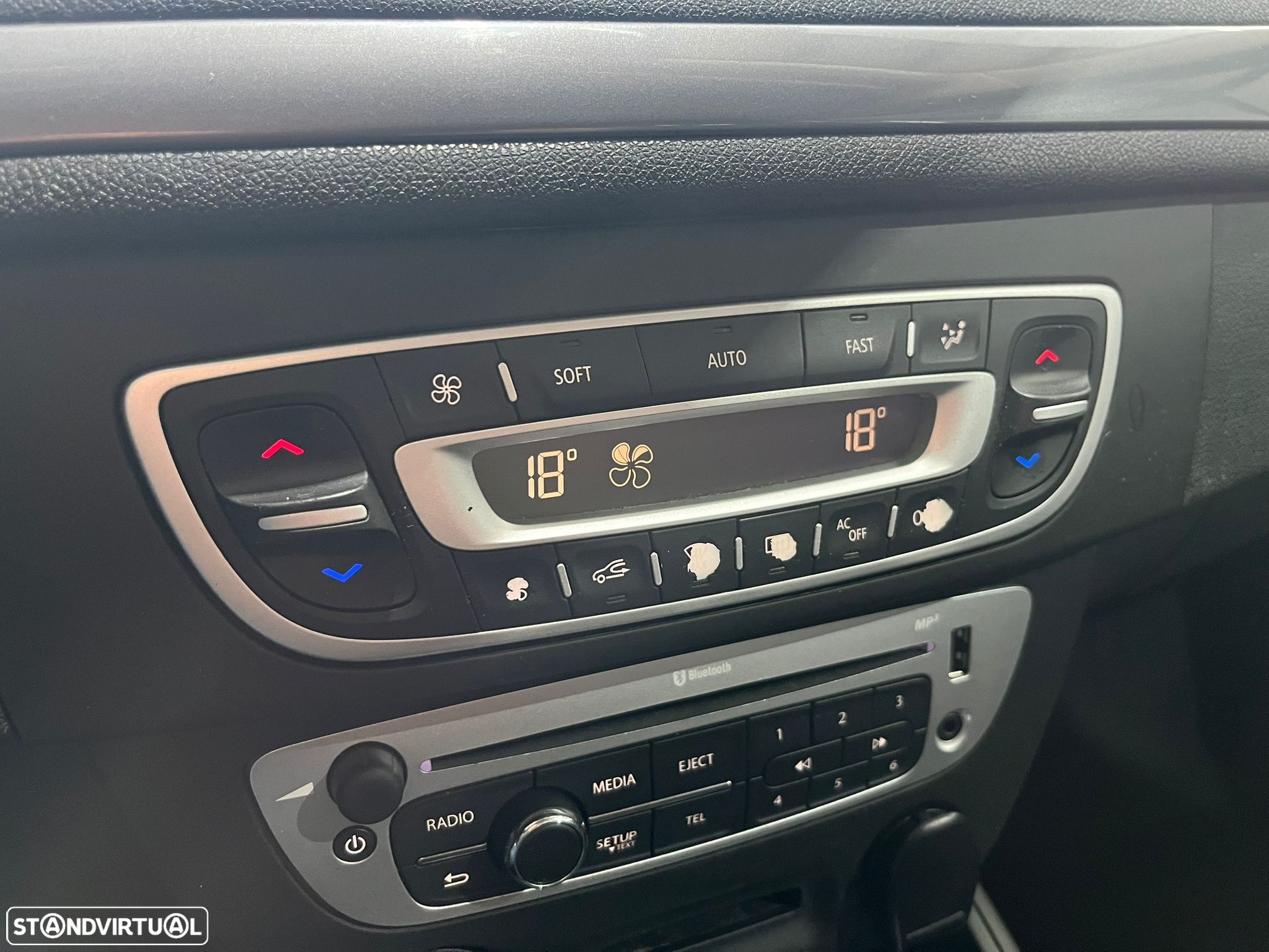 Renault Mégane Sport Tourer 1.5 dCi Limited SS - 18