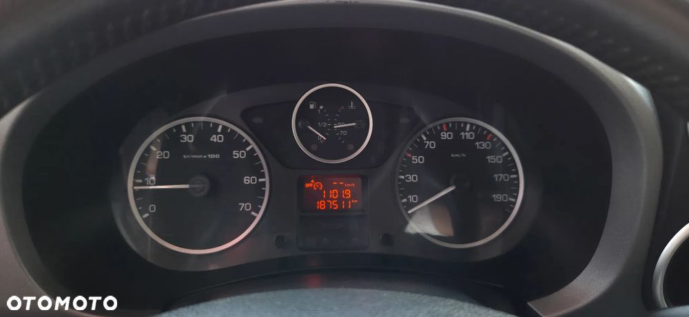 Peugeot Partner - 23