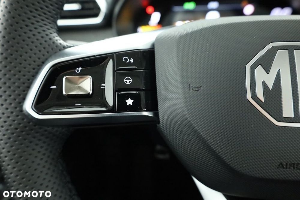 MG ZS 1.5 HEV+ Excite - 15