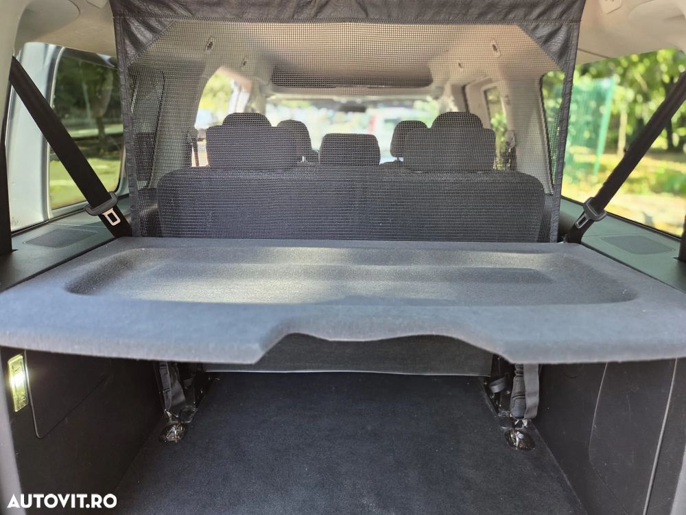 Volkswagen Caddy Maxi DSG - 5