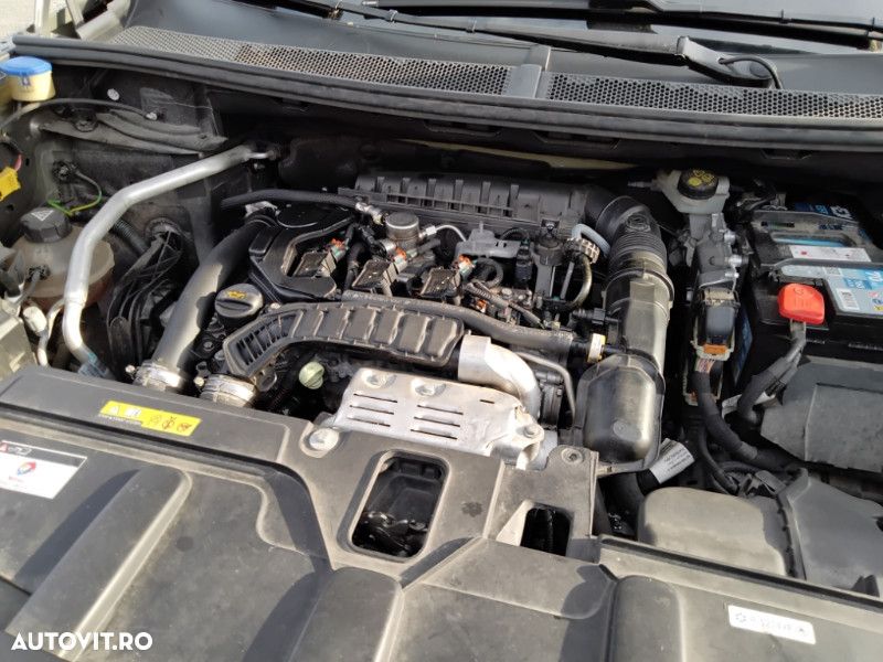 Peugeot 3008 PureTech 130 Stop & Start GPF EAT8 Allure Pack - 12