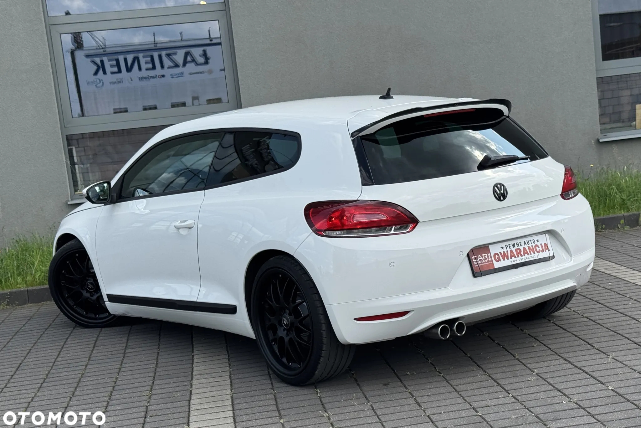 Volkswagen Scirocco 2.0 TSI - 11