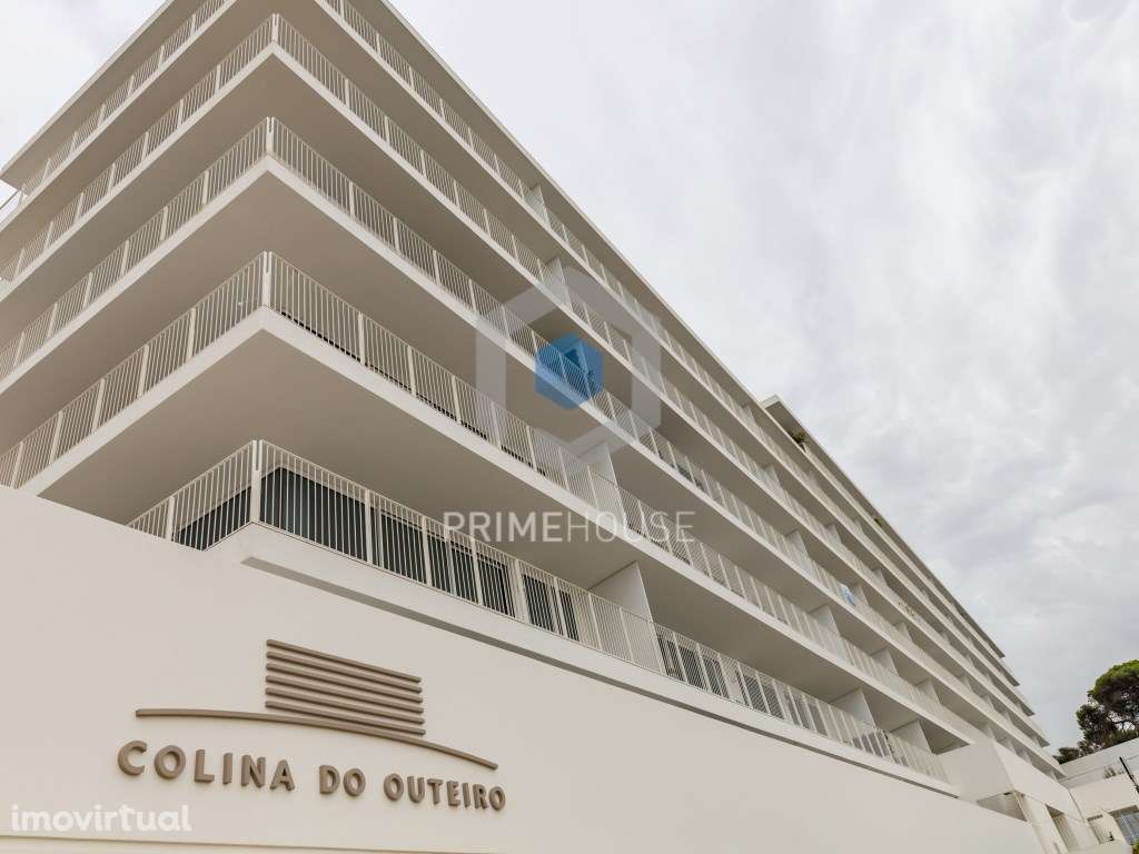 Apartamento T3, com varanda e estacionamento, na Baía do Seixal - Grande imagem: 4/60