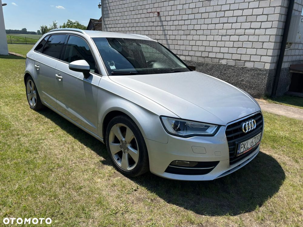 Audi A3 Sportback - 3