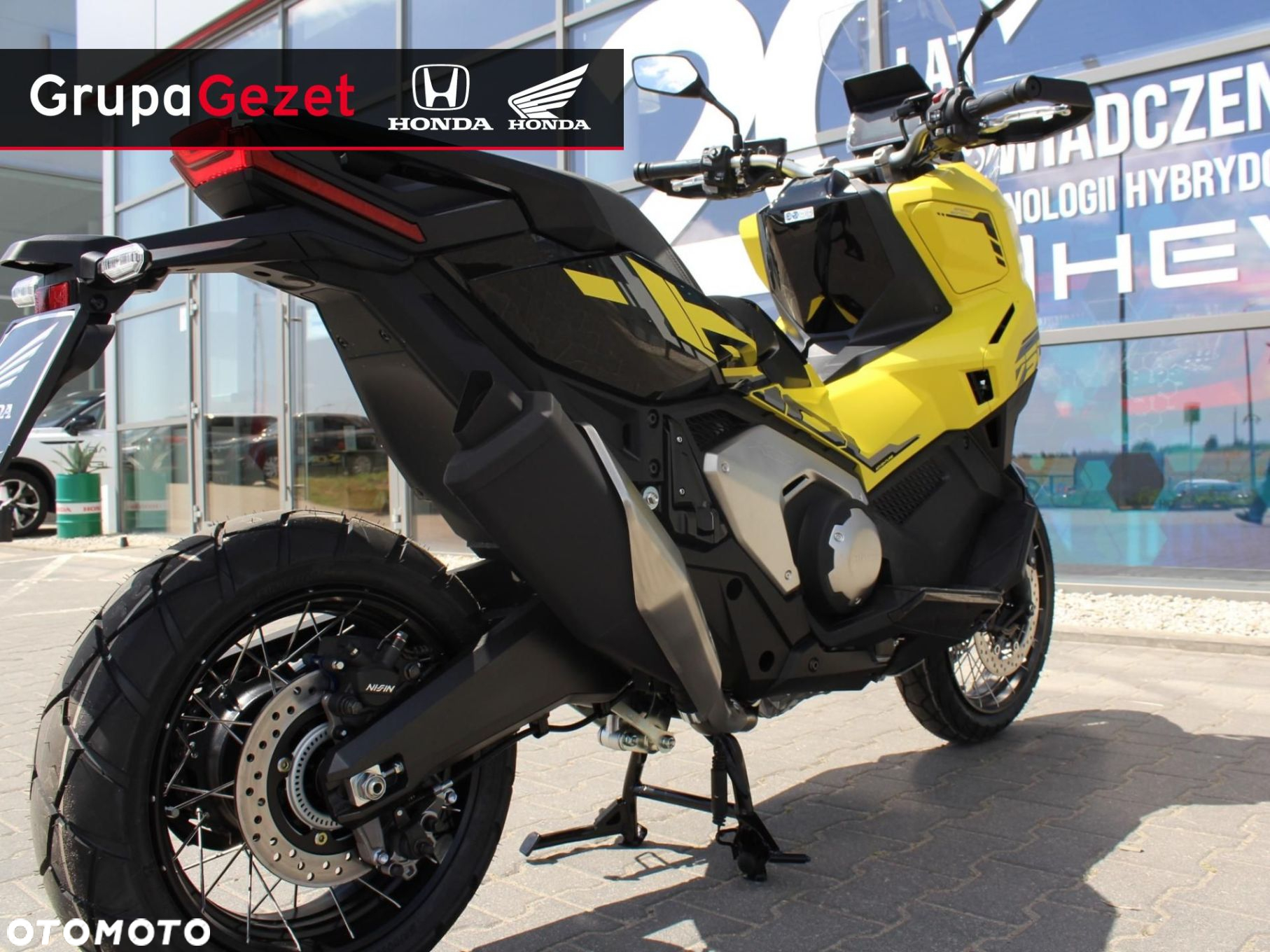 Honda X-ADV - 11
