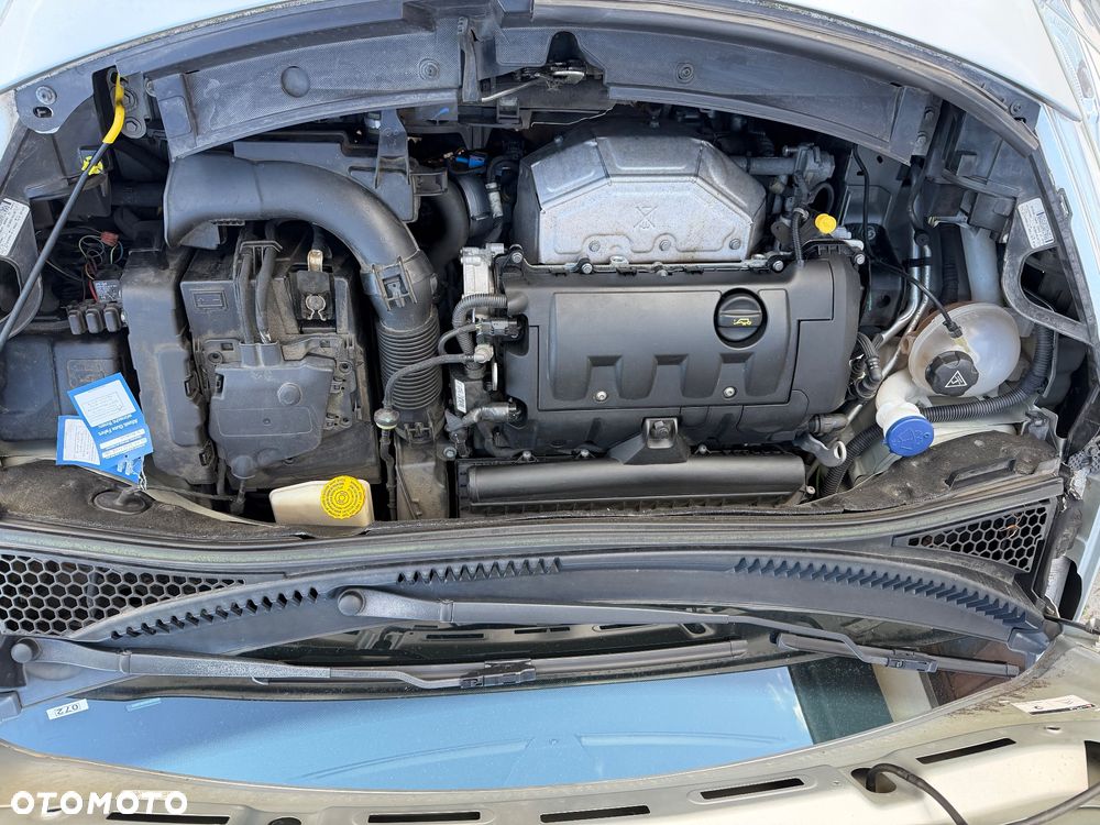 Citroën C3 VTi 120 Exclusive - 17