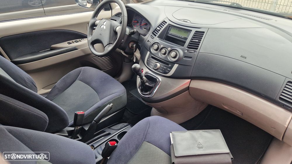 Mitsubishi Grandis 2.0 DI-D Instyle FPF - 18