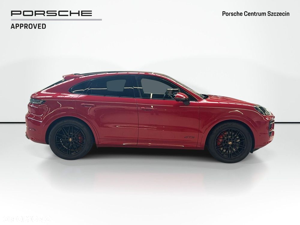 Porsche Cayenne GTS - 7