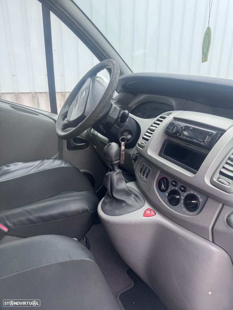 Nissan Primastar 2.0 dCi L1H1 2.7 90 Premium +PC+AA - 10