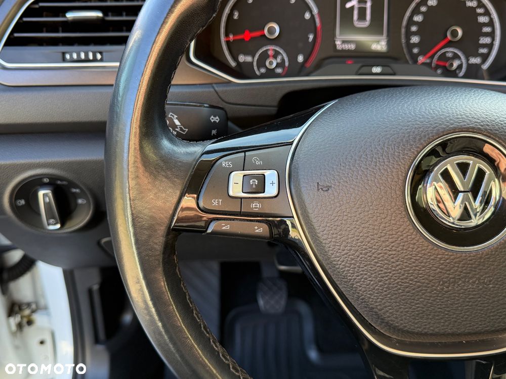 Volkswagen T-Roc 1.0 TSI Premium - 27