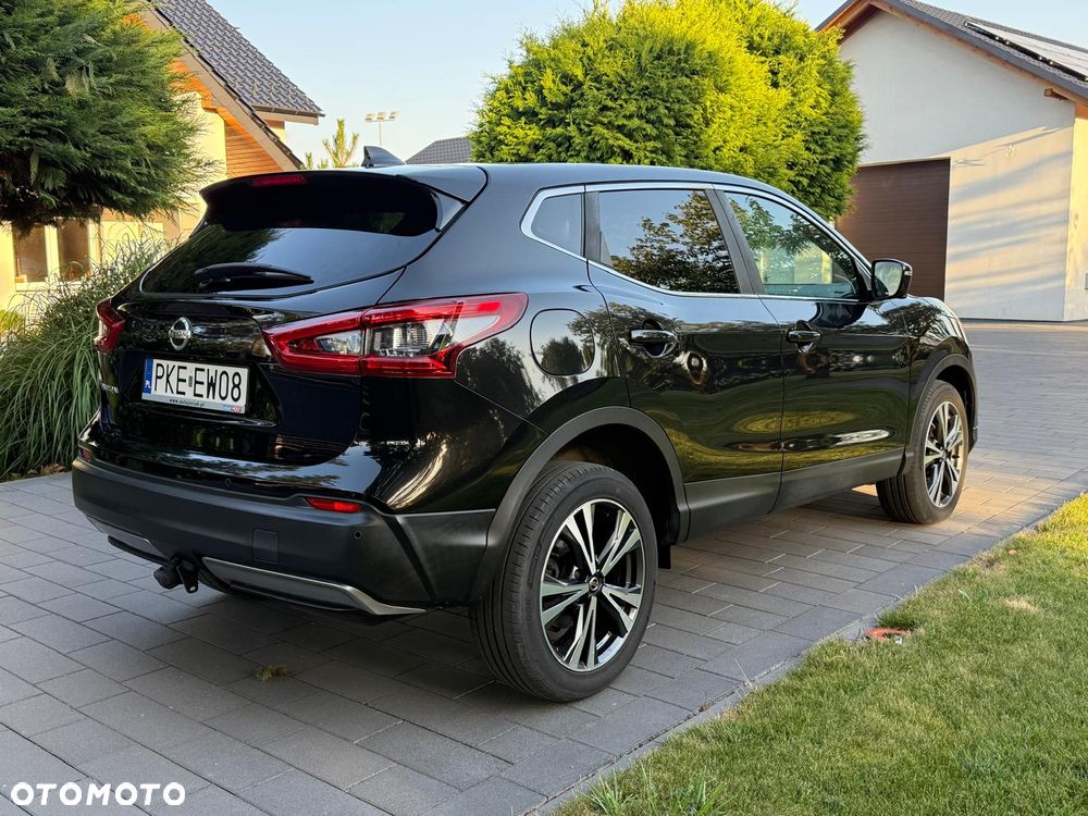 Nissan Qashqai 1.7 dCi Xtronic ALL-MODE 4x4i TEKNA - 8