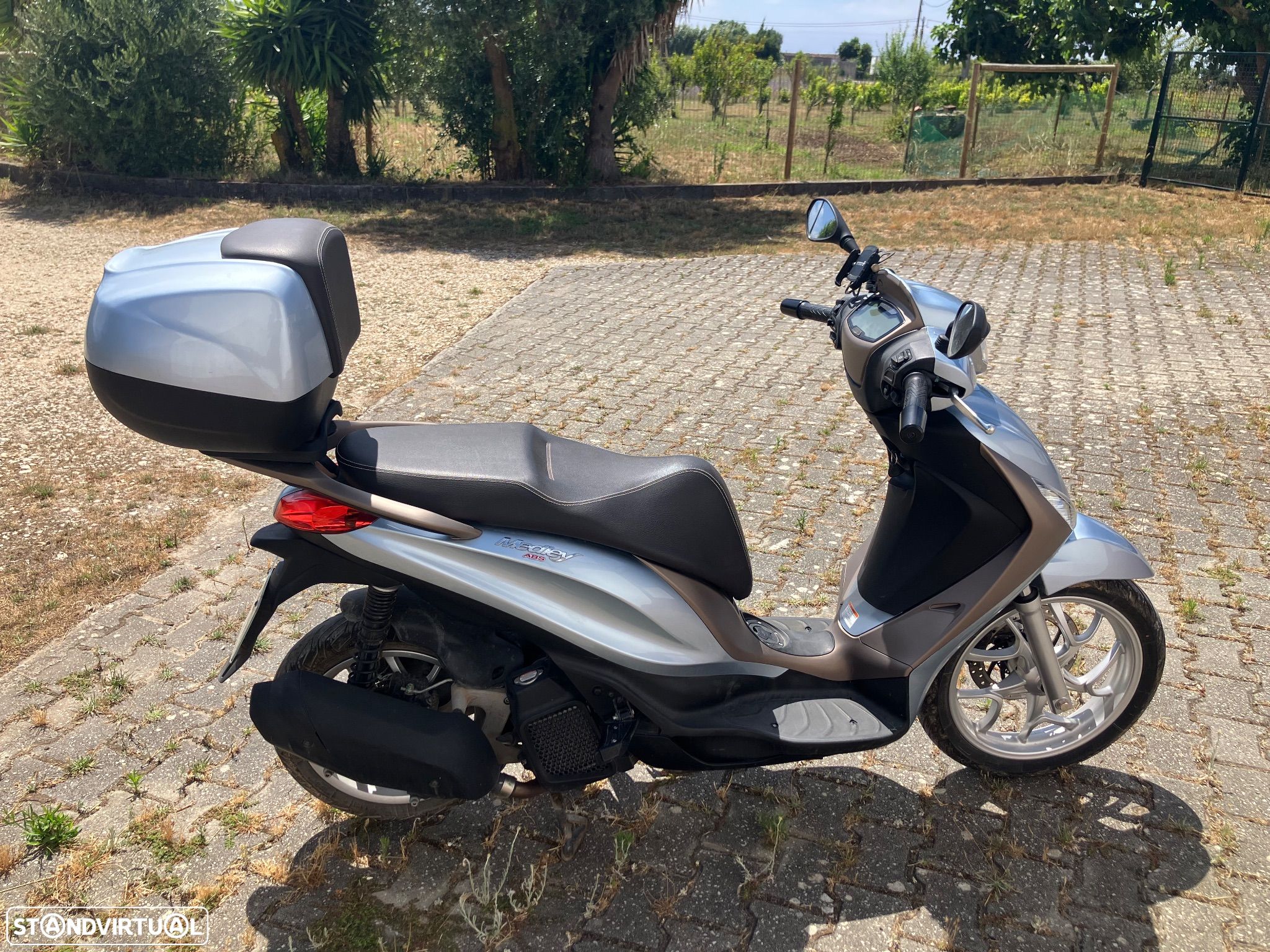 Piaggio Medley - 1