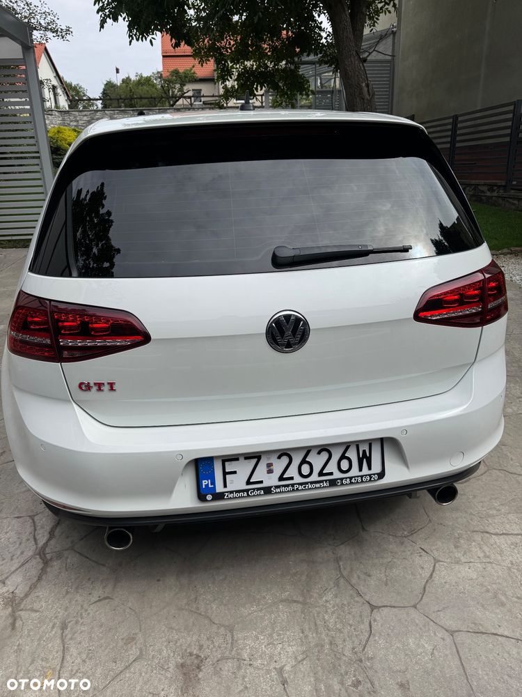 Volkswagen Golf 2.0 TSI BMT GTI DSG - 9