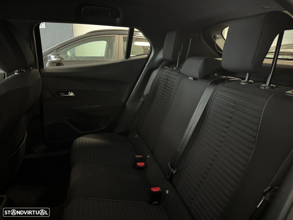 Peugeot 2008 1.2 PureTech Active Pack - 15