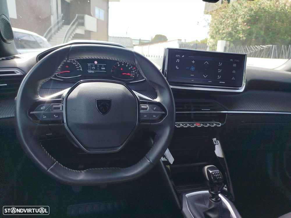 Peugeot 2008 1.2 PureTech Active Pack - 19