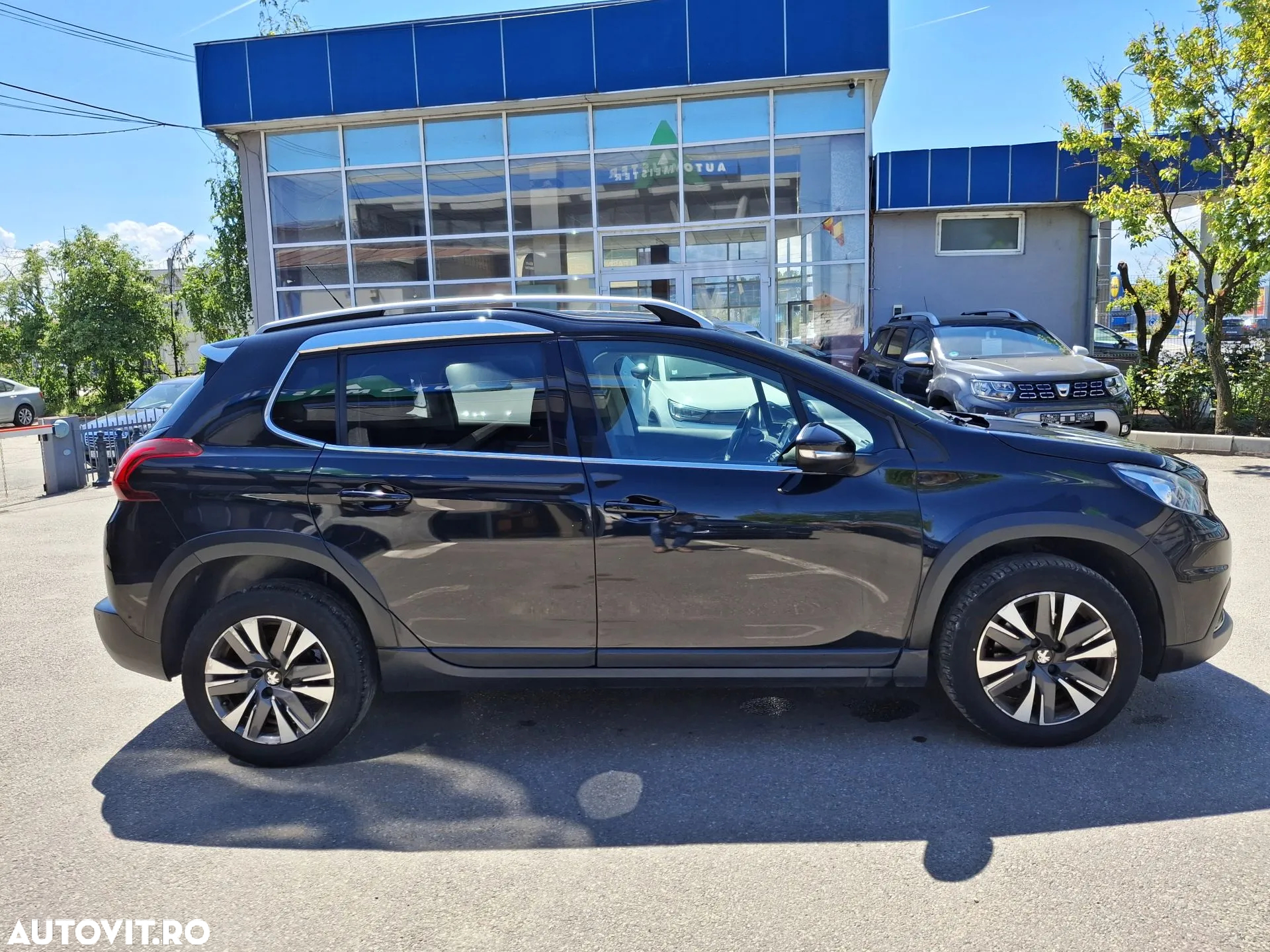 Peugeot 2008 - 17