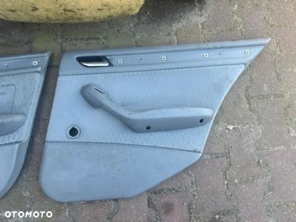 BMW 3 E46 sedan BOCZKI BOCZEK szary siwy kolor airbag lewy prawy przód przedni tył tylny wersja EUROpa - 4