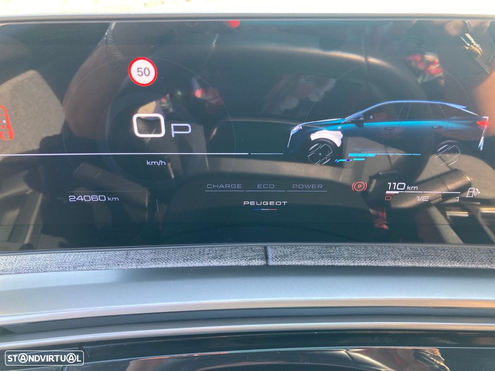 Peugeot 3008 1.2 Hybrid Allure e-DCS6 - 13