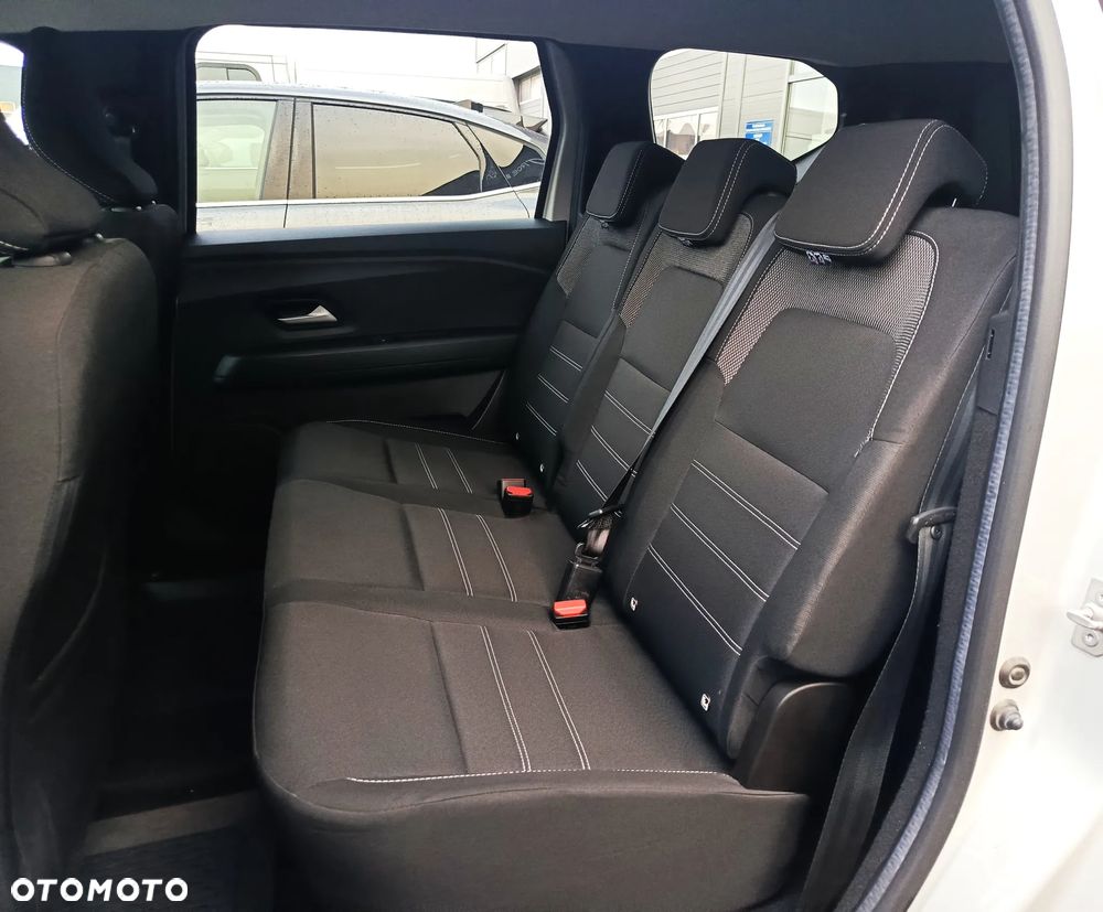 Dacia Jogger 1.0 TCe Expression 7os - 26